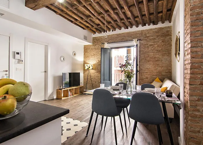Chezmoihomes Sweet & Trendy Nest In Granada Center For 6